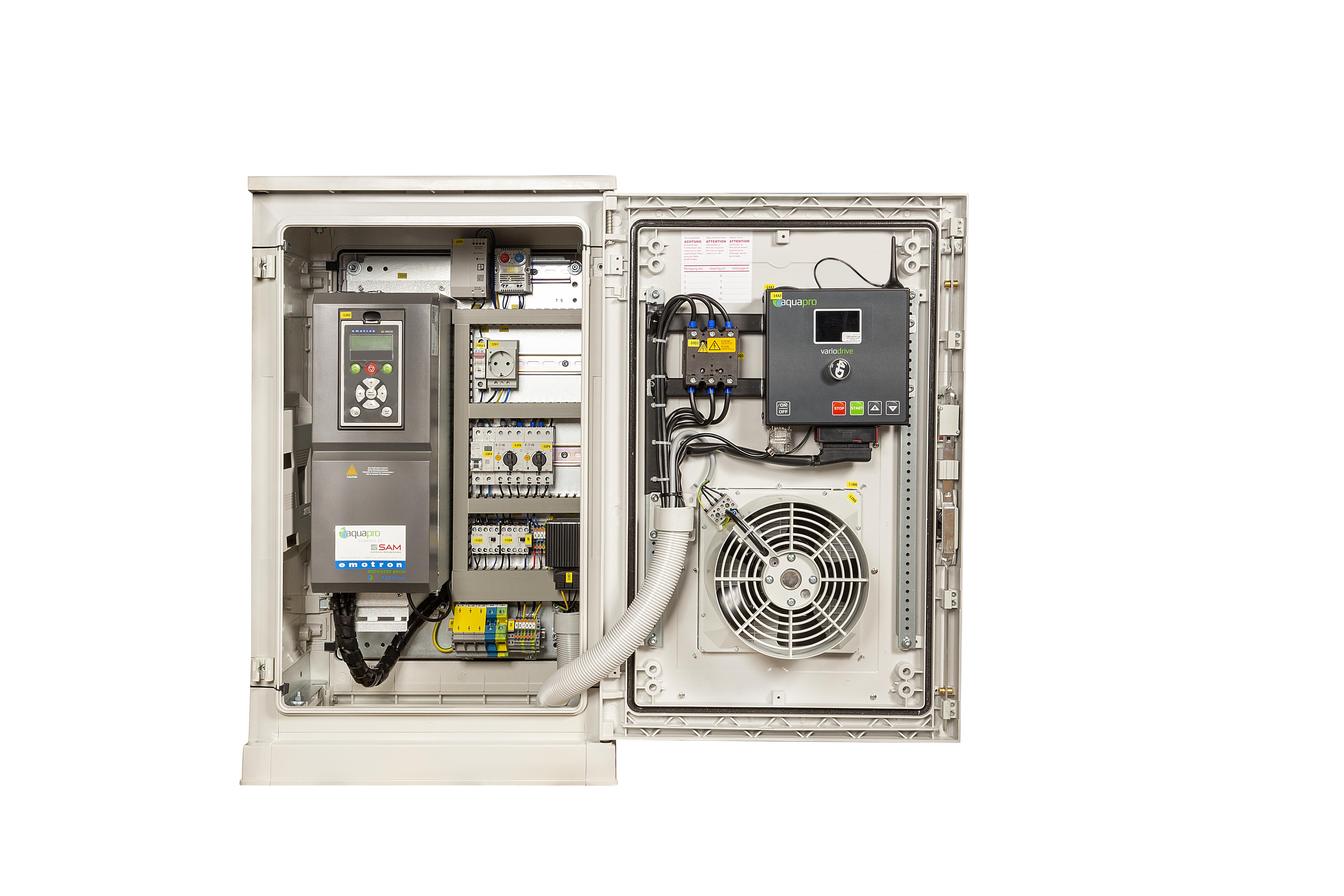 Frequenzumrichter 30KW/58A im Außenschrank Frequenzumrichter 30KW/58A im Außenschrank